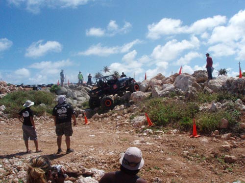 2007 GUAM smokin wheels offroad race (4/14.15) 57