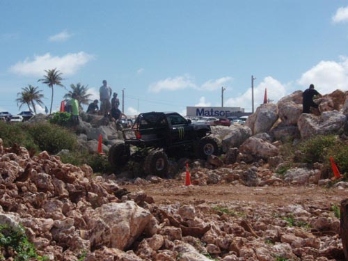 2007 GUAM smokin wheels offroad race (4/14.15) 60